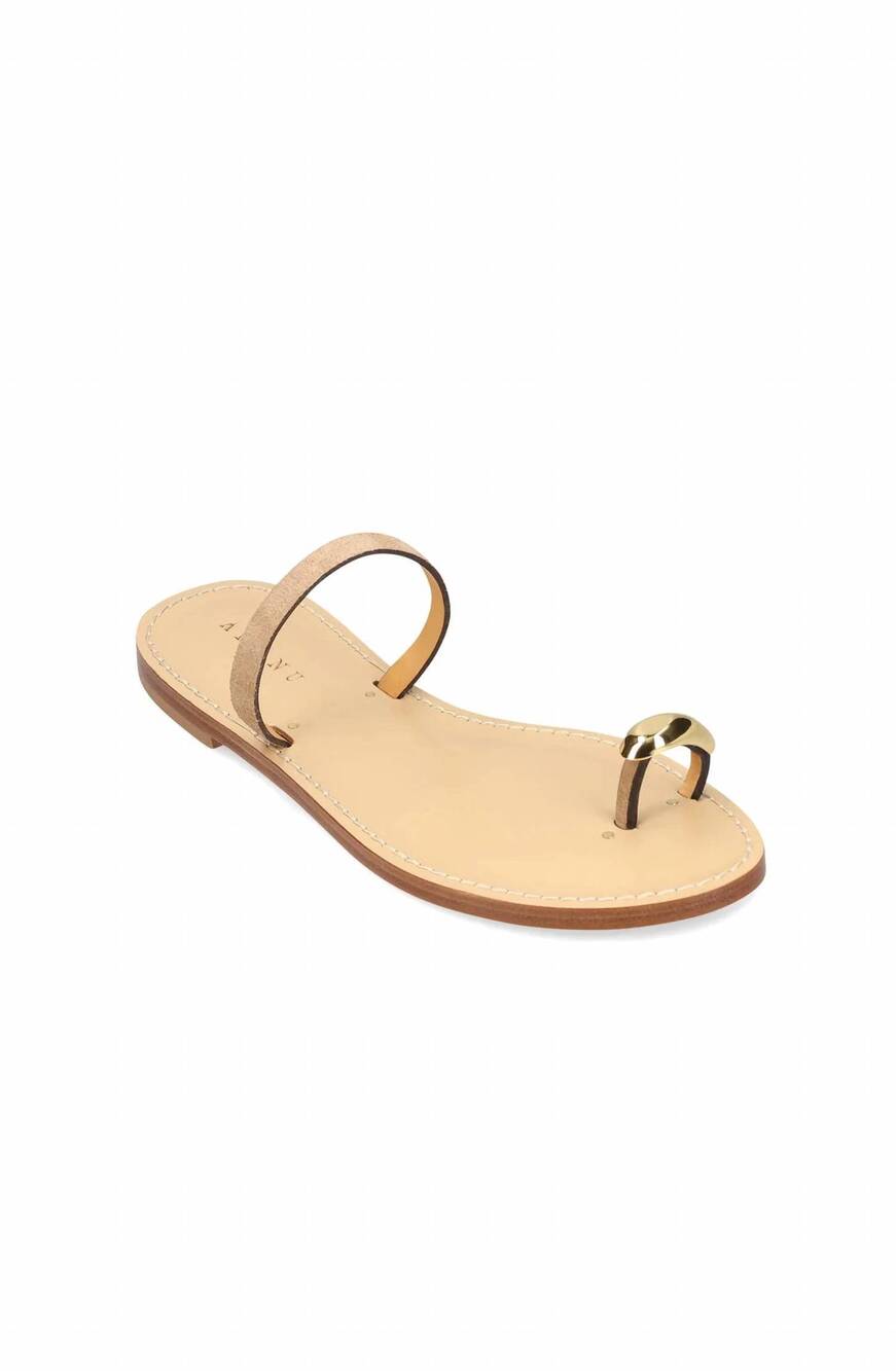 NEW AMANU women's kibera toe ring sandals in sand